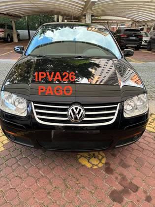 VOLKSWAGEN BORA 2.0 MI 8V GASOLINA 4P TIPTRONIC
